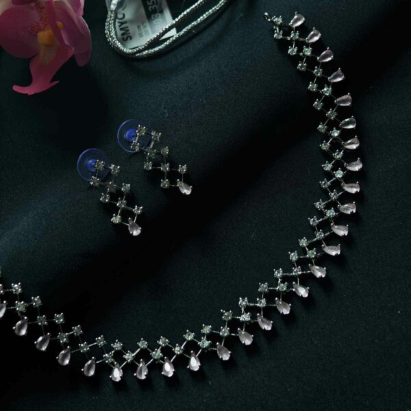 PASTEL PINK TARA AD NECKSET