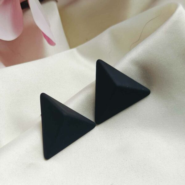 Black Triangular Studds